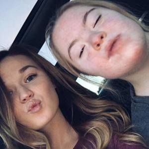 Meet your Posher, Krissi